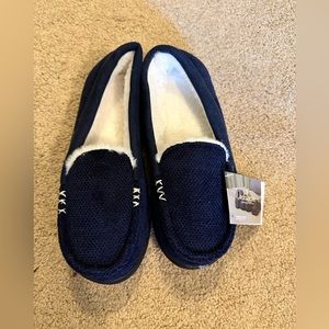 Rock dove navy chenille moccasins NWT